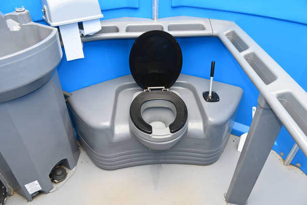 Portable Toilet Options We Offer in Oakland, NE